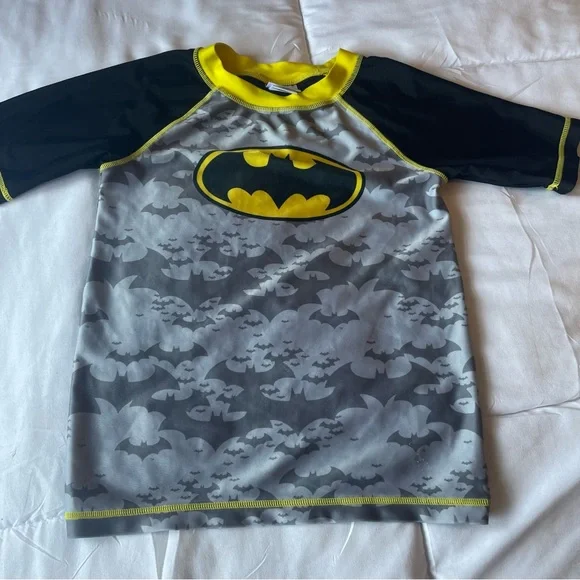 Batman boys swim set size 7 - Picture 4 of 8
